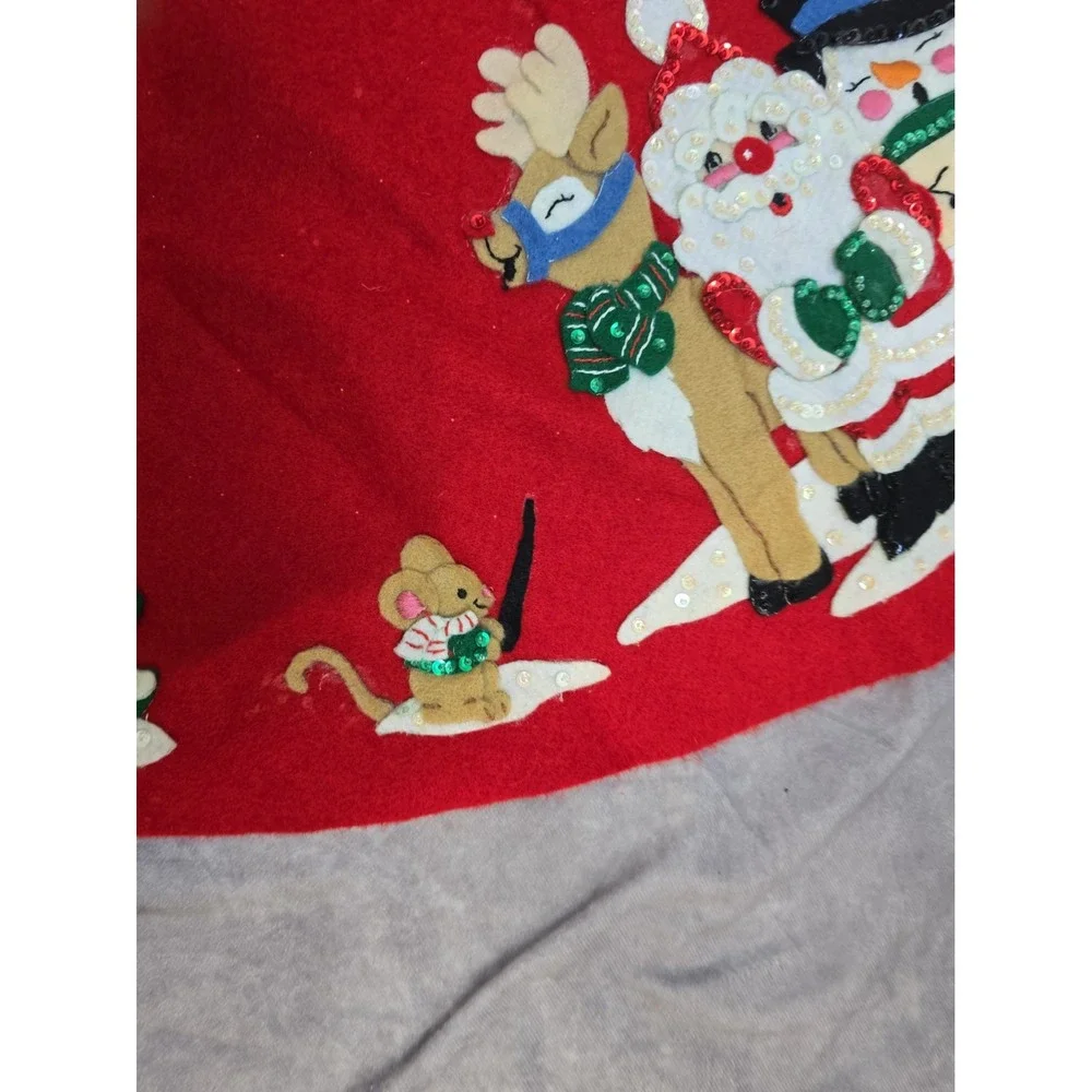 Completed Bucilla? Felt Applique Tree Skirt Santa Snowman Reindeer Mouse 43